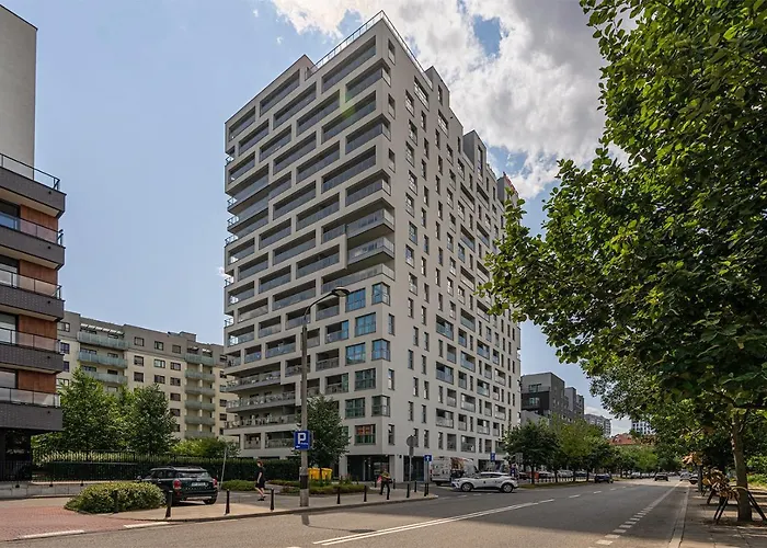 Rondo Daszynskiego Apartments N3 - 8Th Floor, City View, Subway - By Rentujemy
